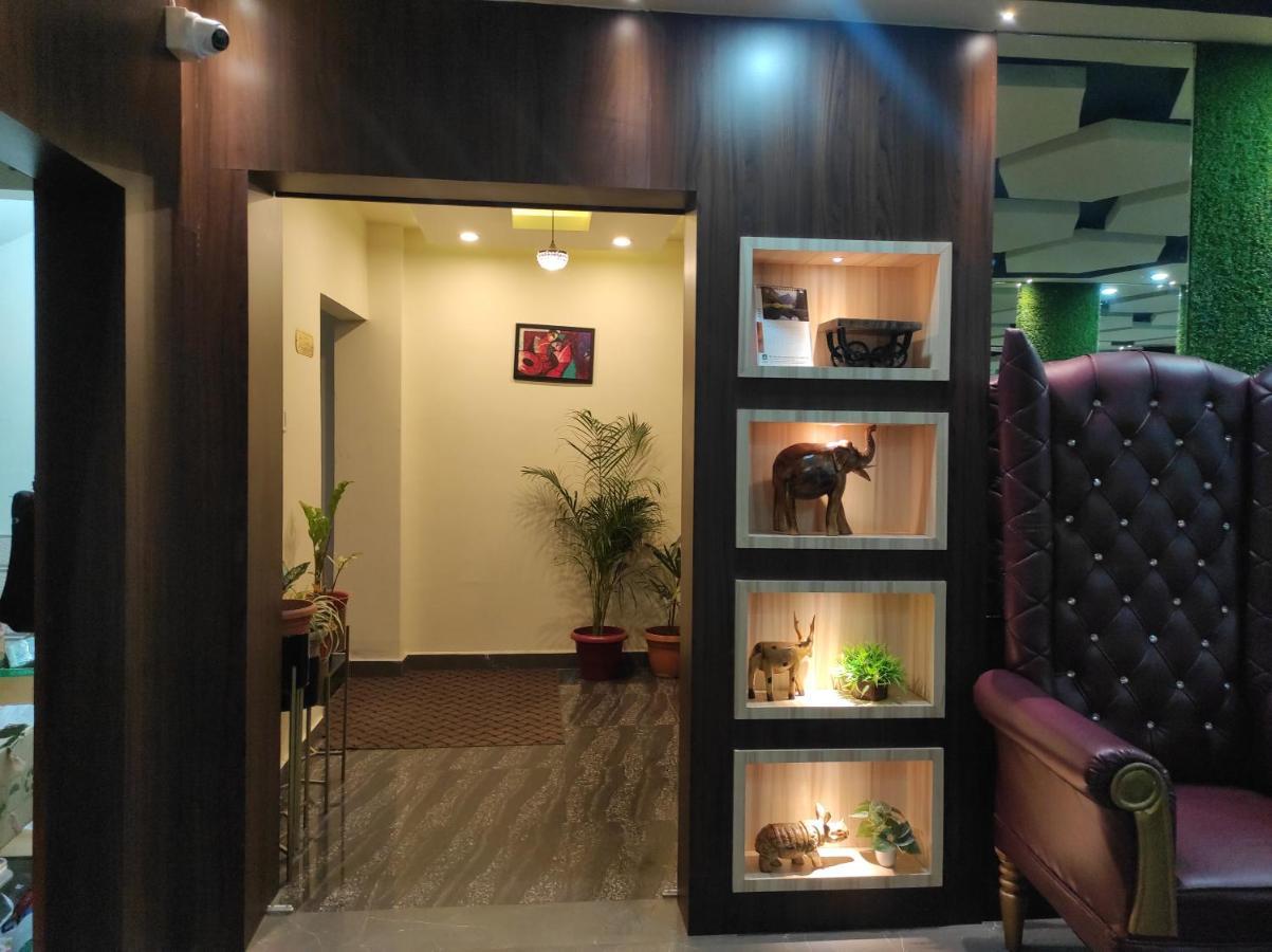 Hotel Paradise - Biswanath Chariali Bishnath Exterior photo